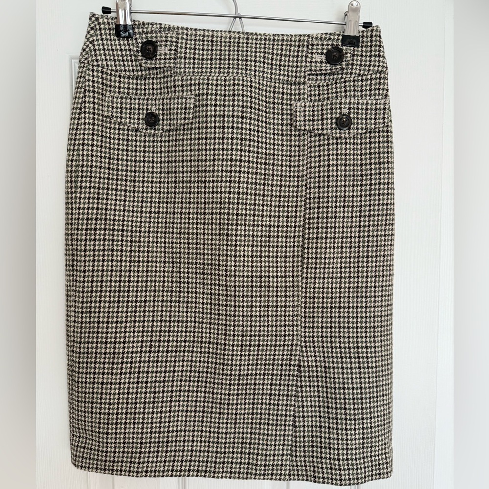 Ann Taylor Classic Houndstooth Wool Blend Skirt size 2